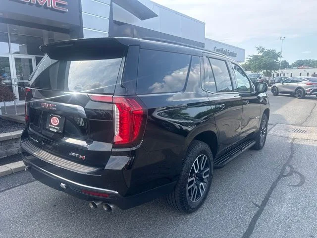 Used 2022 Black GMC AT4 image 8
