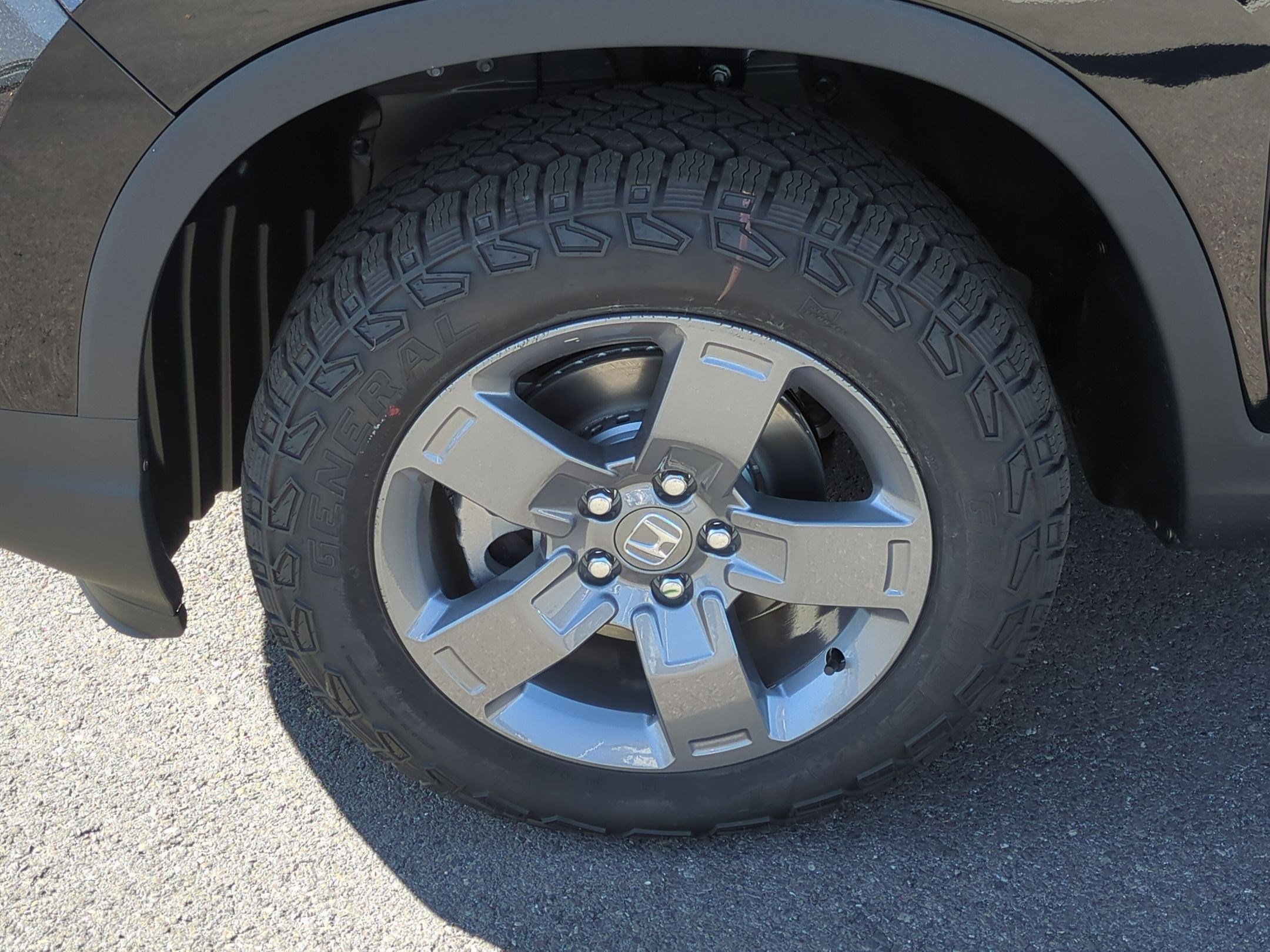 2025 Honda Ridgeline TrailSport - Photo 16