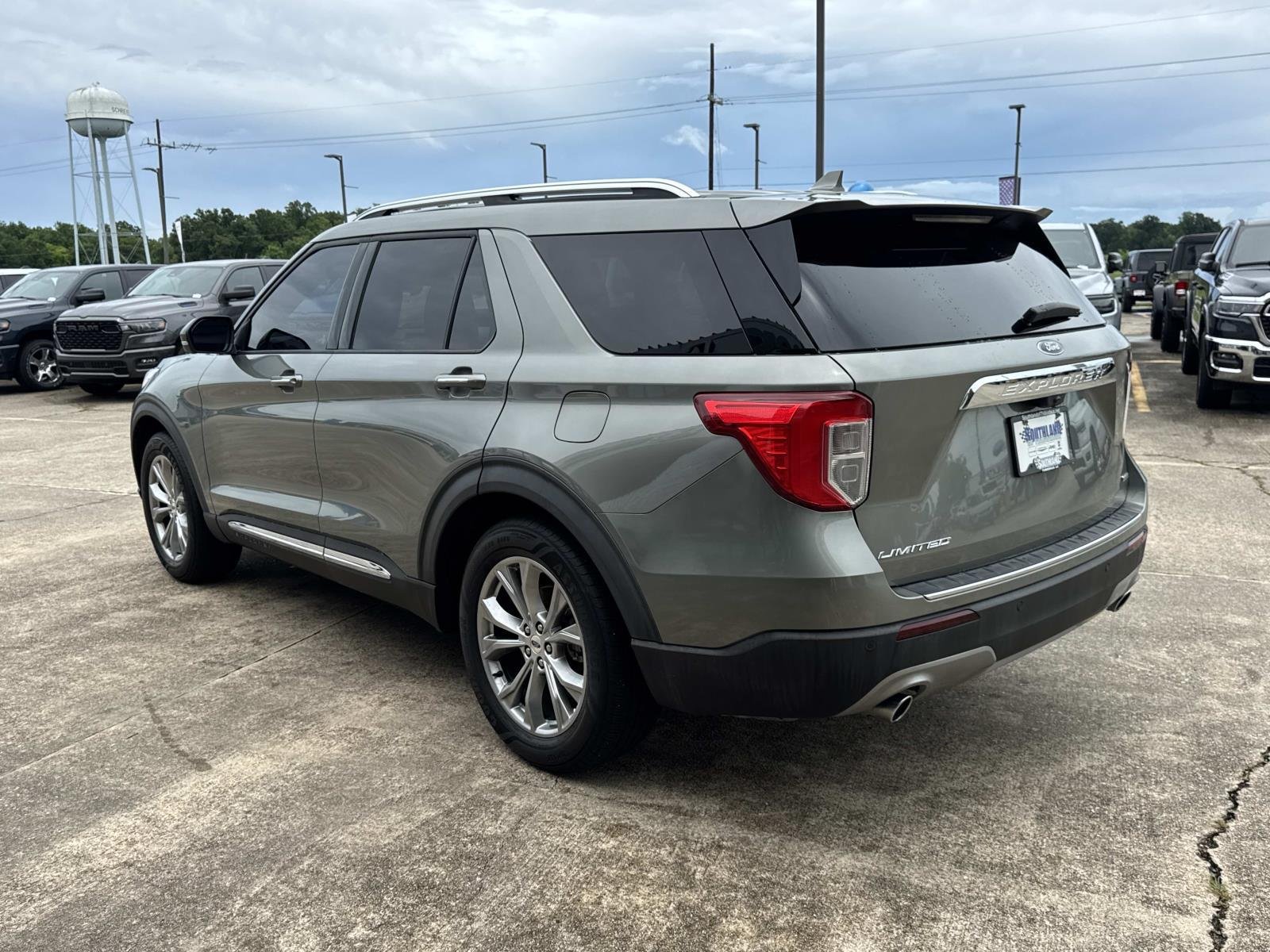 Used 2020 Silver Ford Limited image 5