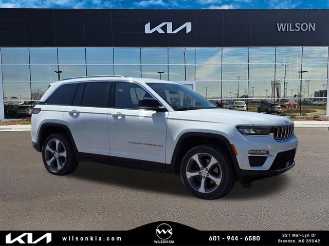 2023 Jeep Grand Cherokee 4xe 4x4's photo