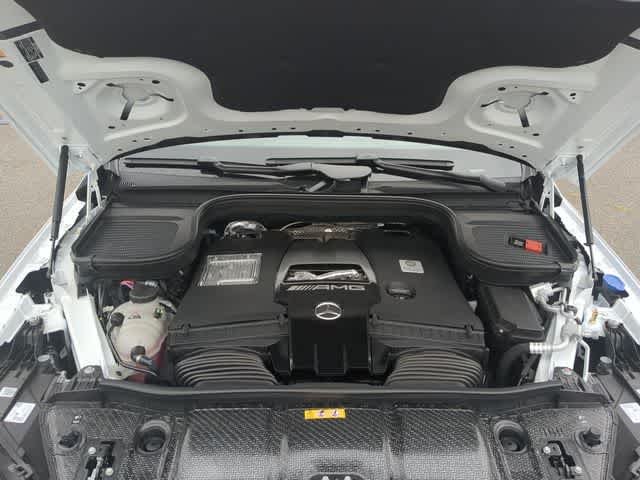 New 2026 MANUFAKTUR Moonlight White Metallic Mercedes-Benz AMG® GLE 63 S 4MATIC+ Coupe image 14