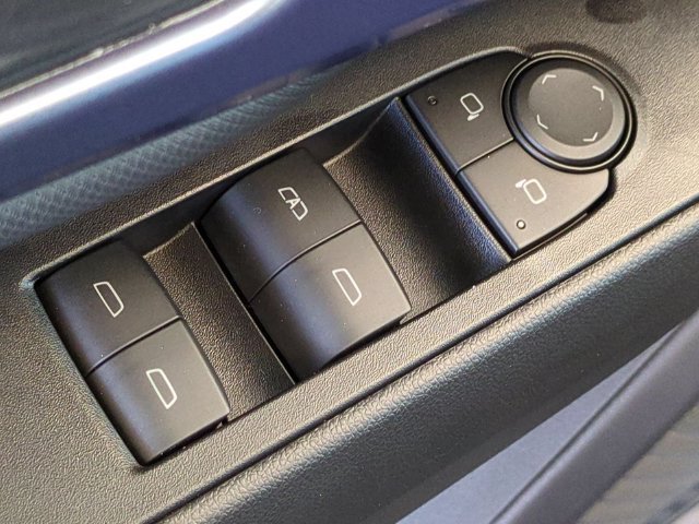 2026 Chevrolet Equinox EV 2LT - Photo 26