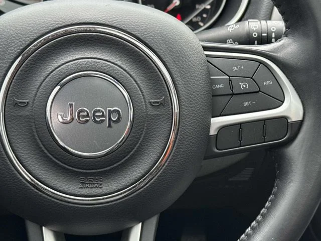Used 2019 Red Jeep High Altitude image 23