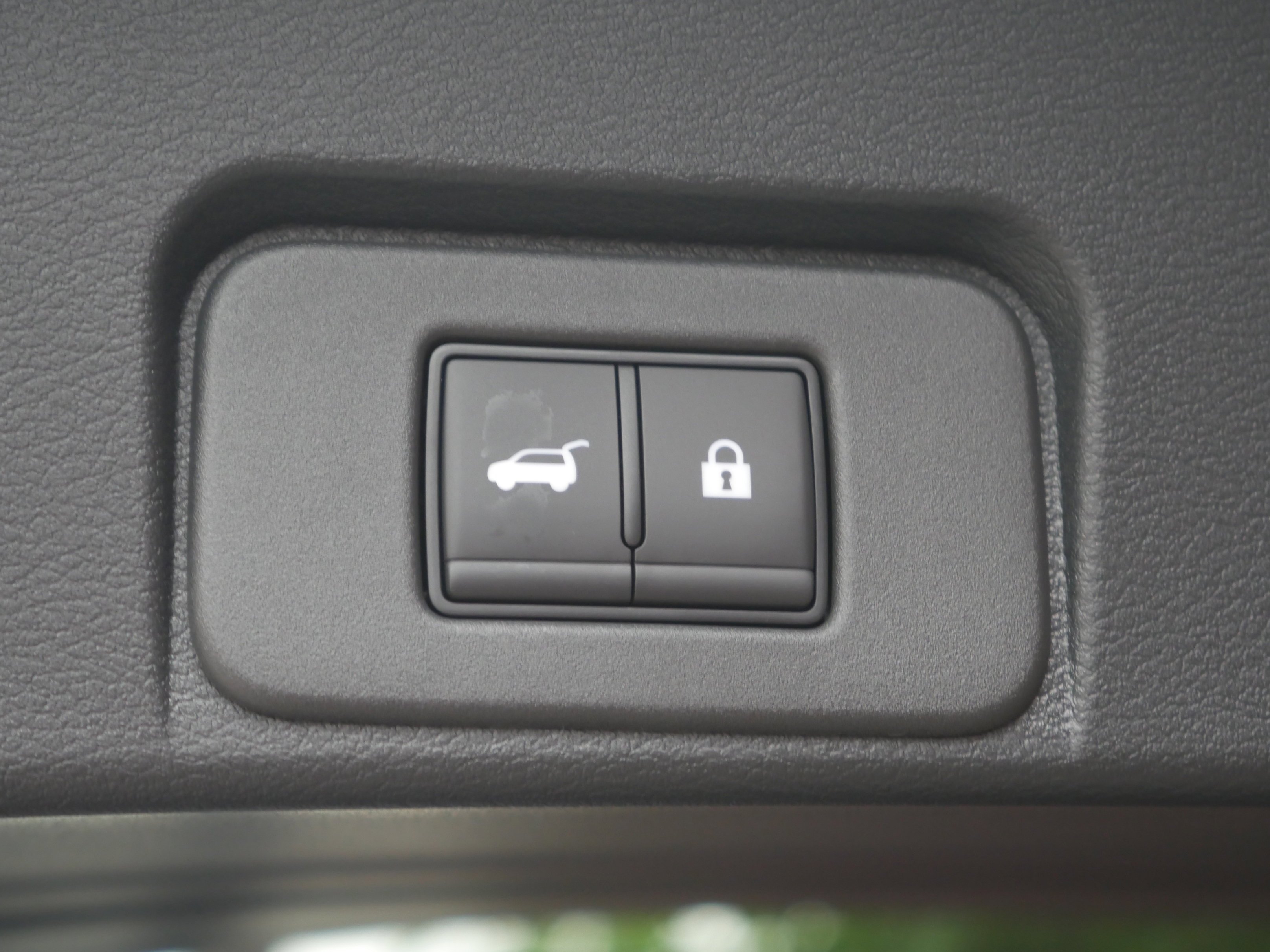 New 2026 Deep Ocean Blue Pearl Nissan Platinum image 23