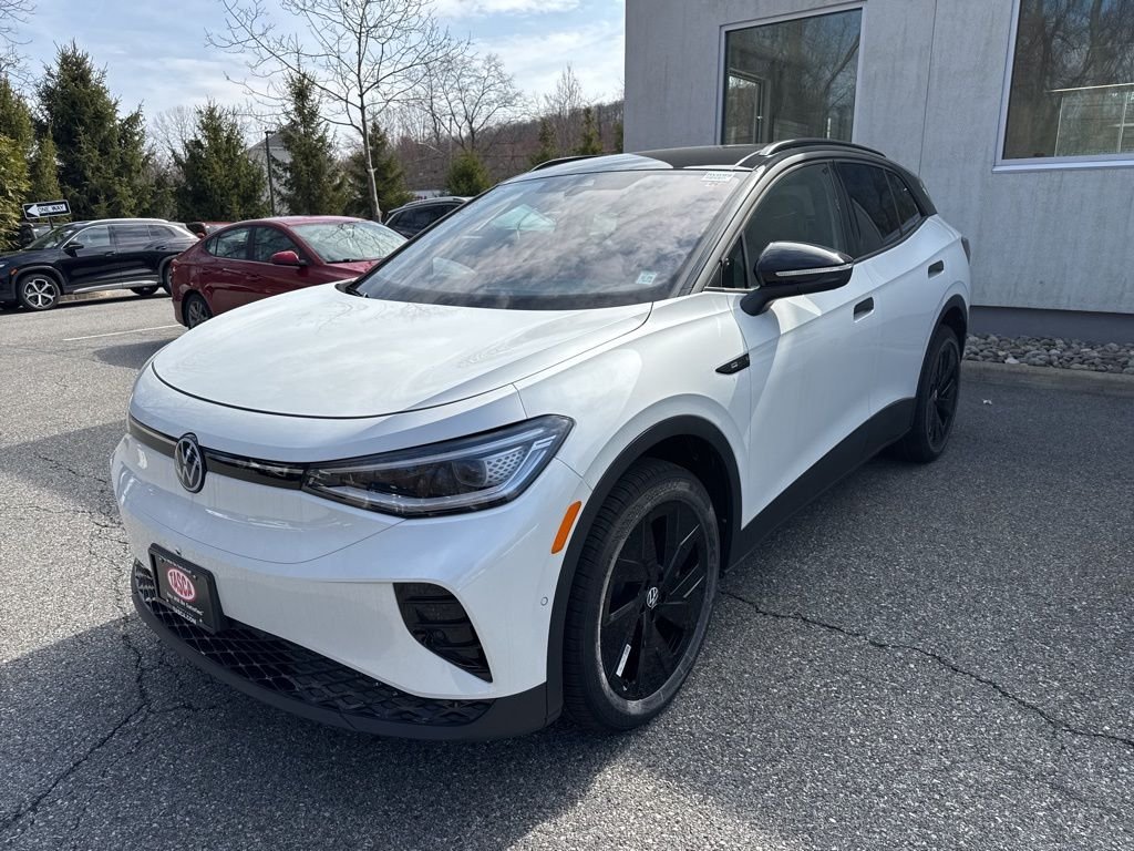 New 2025 White Volkswagen Pro S Plus image 3