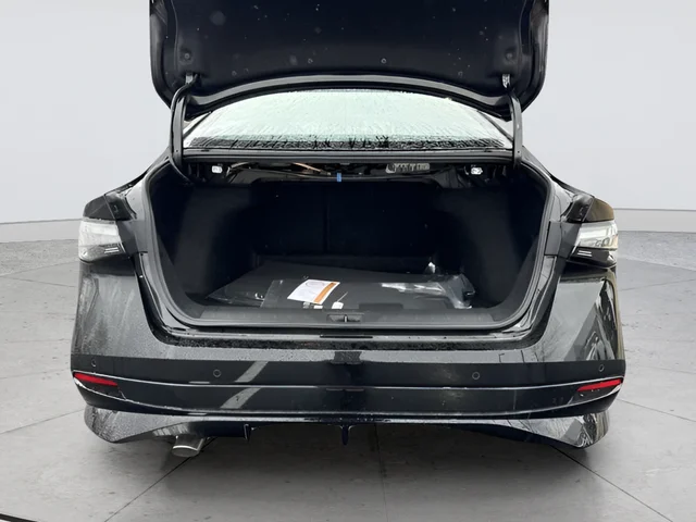 New 2026 Super Black Nissan SR image 22