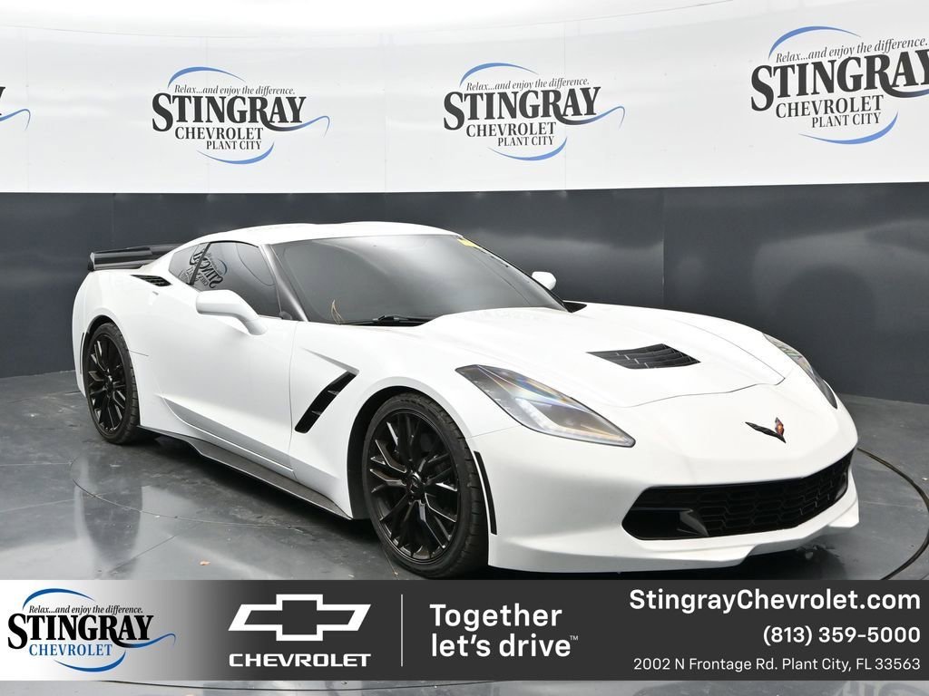 2015 Chevrolet Corvette Stingray Coupe w/Z51's photo