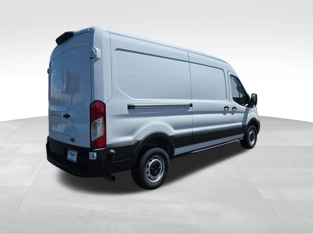 Used 2024 White Ford  image 5