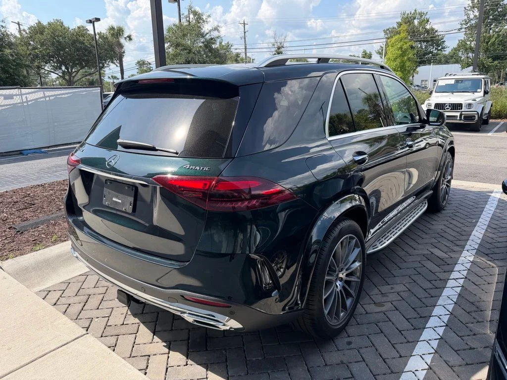 Certified Used 2024 Emerald Green Metallic Mercedes-Benz GLE 350 image 7