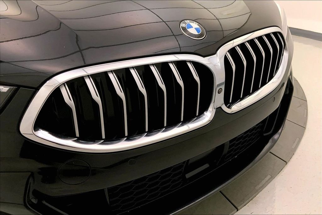 Used 2022 Black Sapphire Metallic BMW  image 29