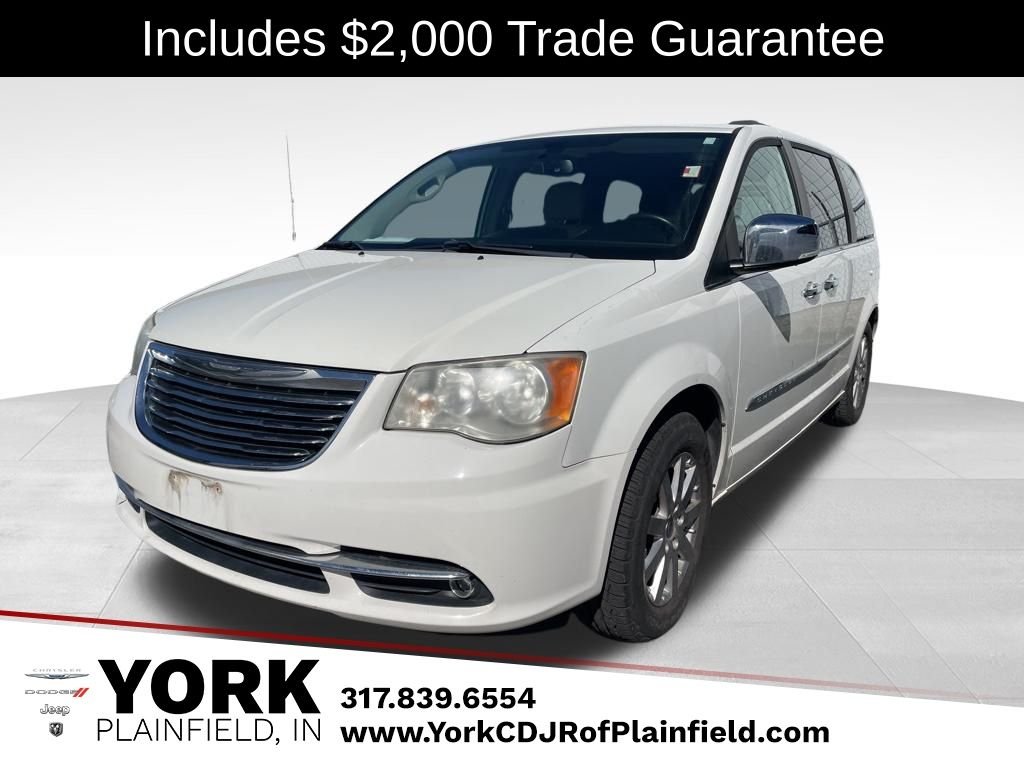 White 2011 Chrysler Town & Country Touring-L FWD Minivan Front-Wheel Drive 6-Speed Automatic