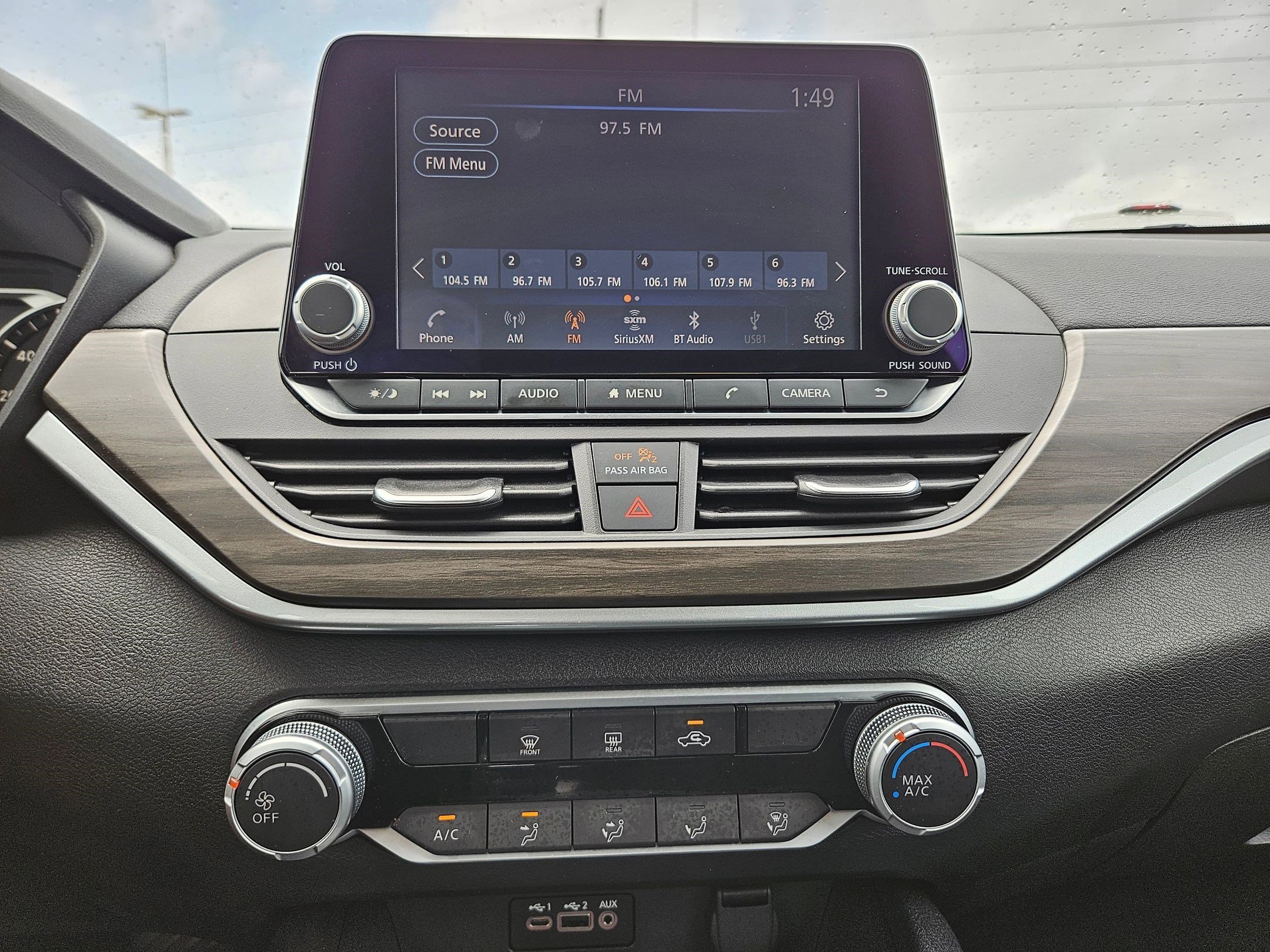 Certified Used 2025 Gun Metallic Nissan 2.5 SV image 22