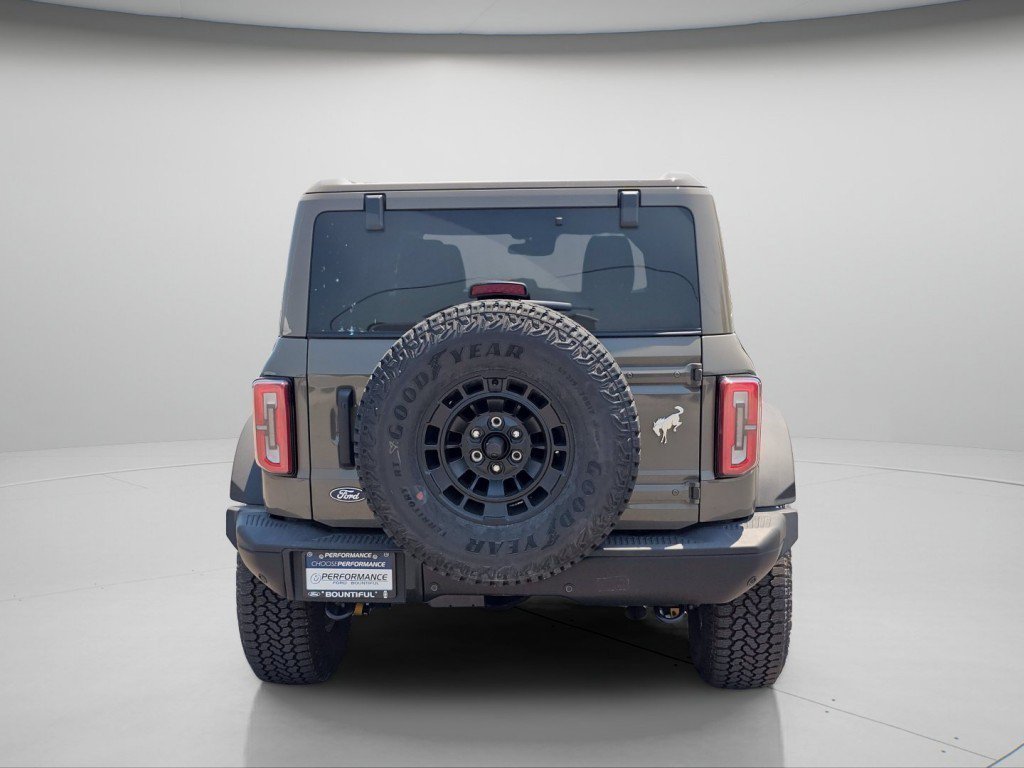New 2026 Marsh Gray Ford Badlands image 25