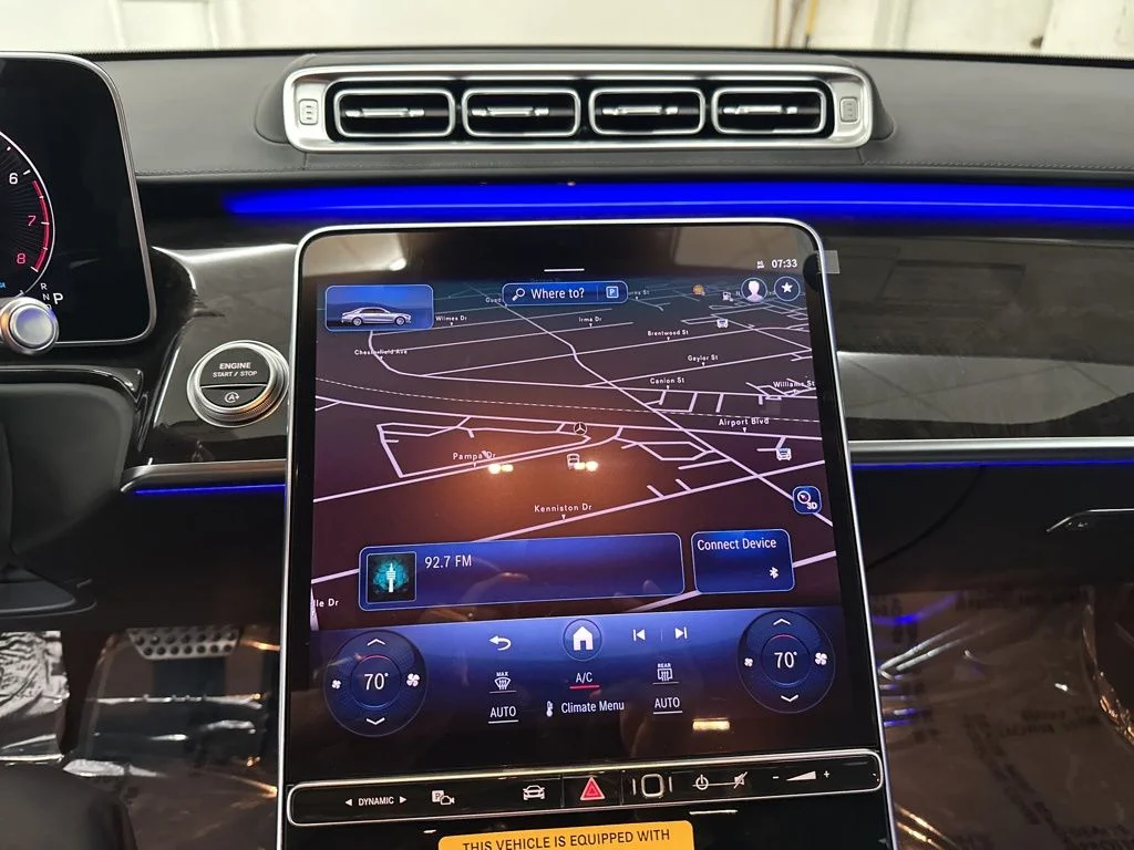 New 2026 White Mercedes-Benz S 580 image 12