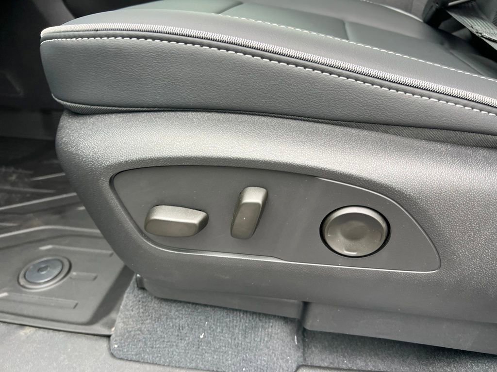 2026 Chevrolet Silverado EV LT - Photo 14