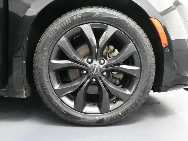 2019 Chrysler Pacifica Touring L Plus - Photo 17