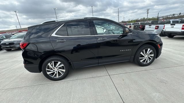 Used 2023 Black Chevrolet Premier image 17