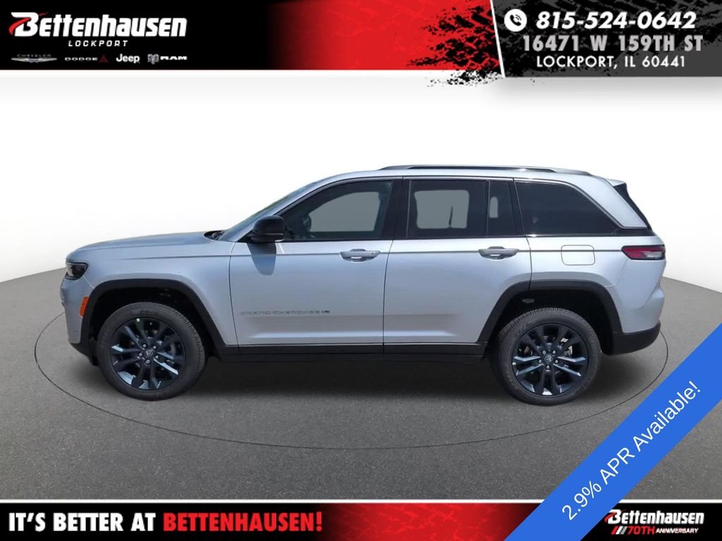 New 2026 Silver Zynith Exterior Paint Jeep  image 13