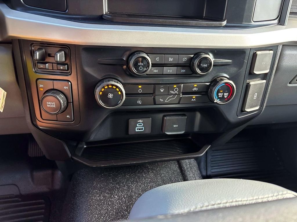Used 2024 White Ford XL image 25