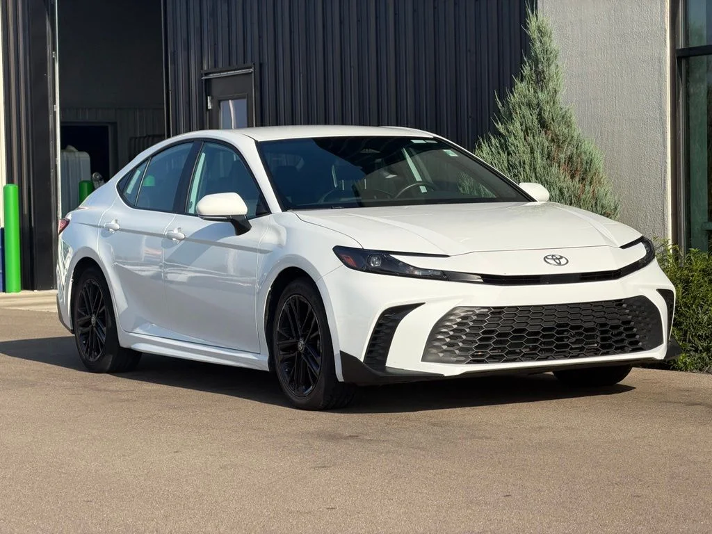 Used 2025 White Toyota SE image 4
