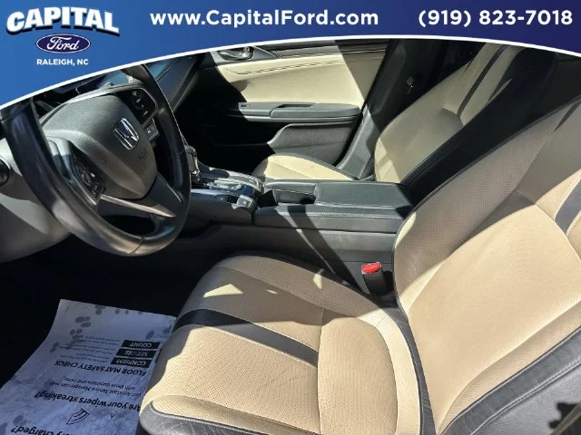 Used 2017  Honda EX-L image 19
