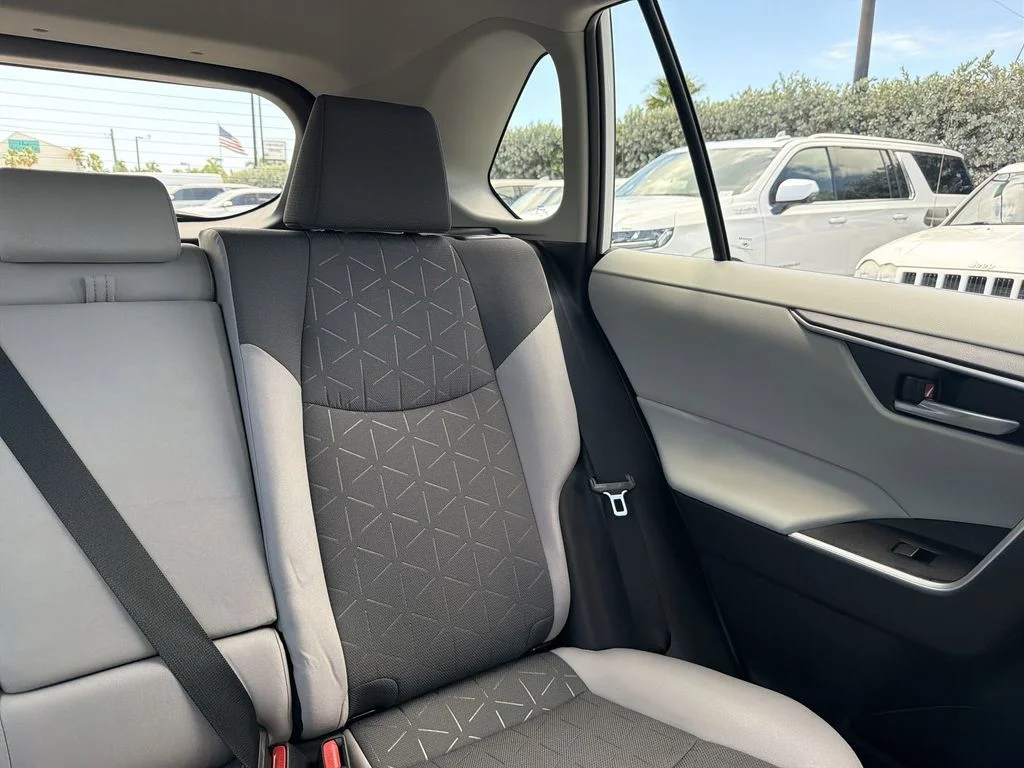 Used 2025 White Toyota XLE image 14