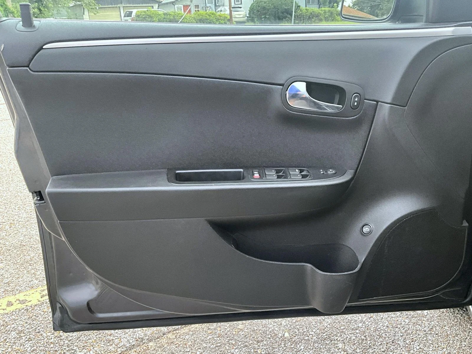 Used 2012 Beige Chevrolet LT image 10