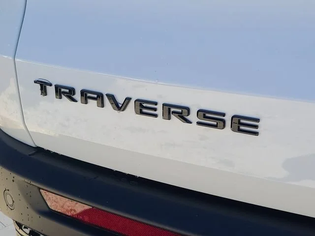 New 2026 Summit White Chevrolet LT image 10