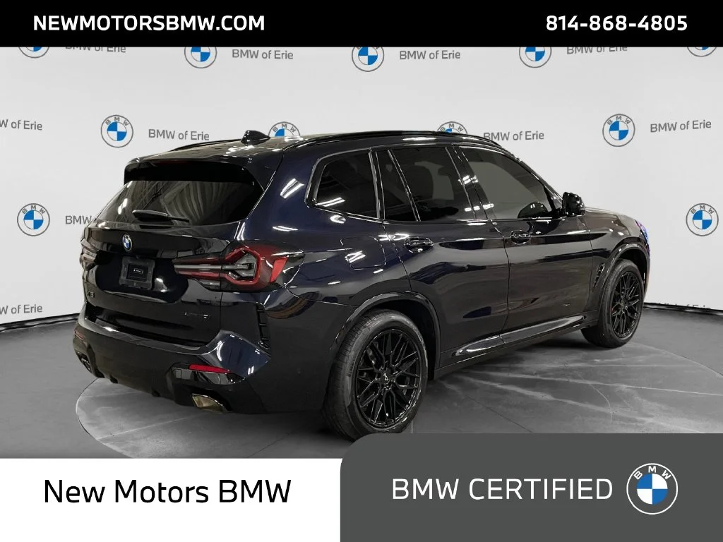 Used 2024 Carbon Black Metallic BMW xDrive30i image 5