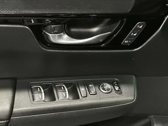 2024 Honda CR-V EX-L - Photo 13