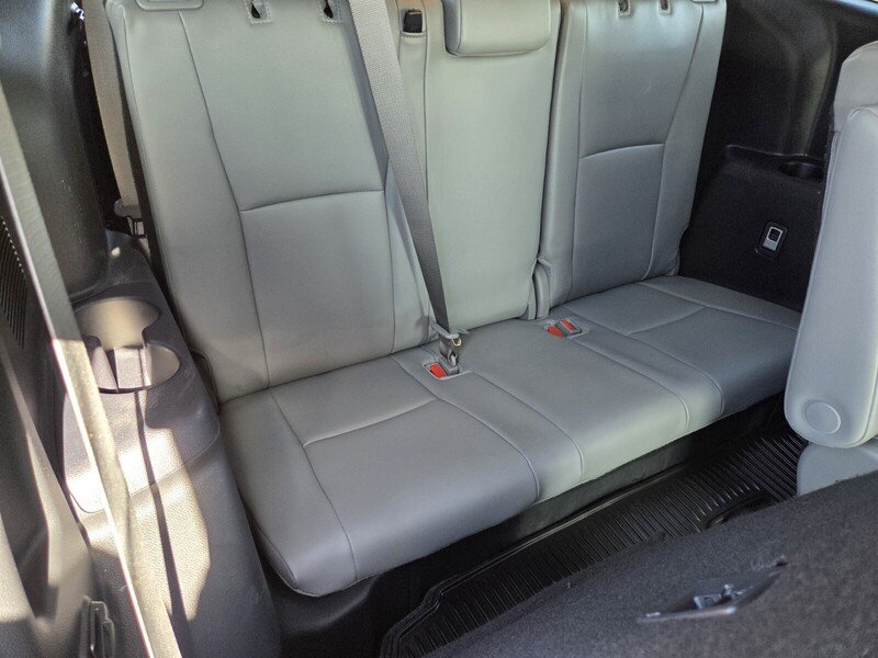 Used 2025 Silver Toyota XLE image 21