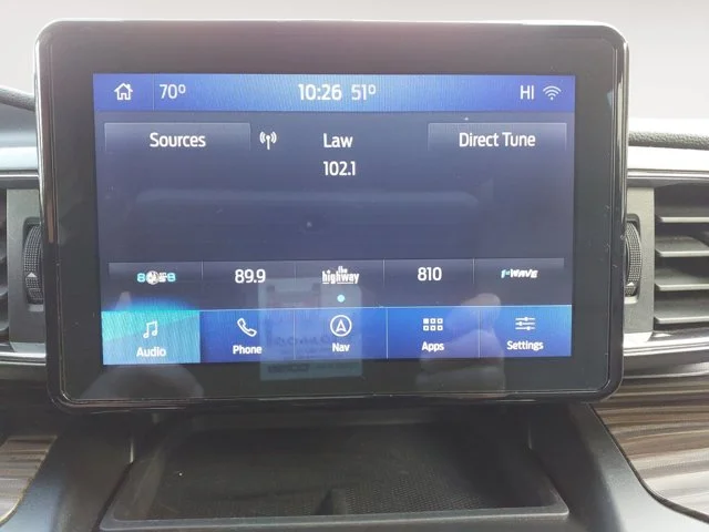 Used 2020 Silver Metallic Ford Limited image 15