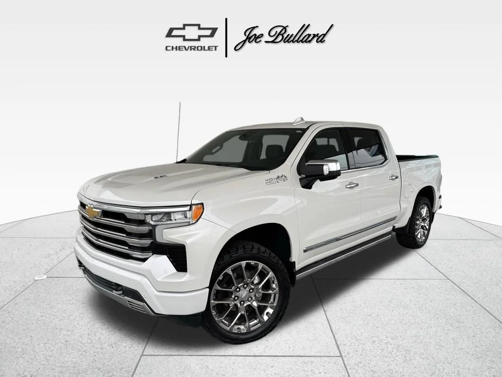 Used 2025 Beige Chevrolet High Country image 1