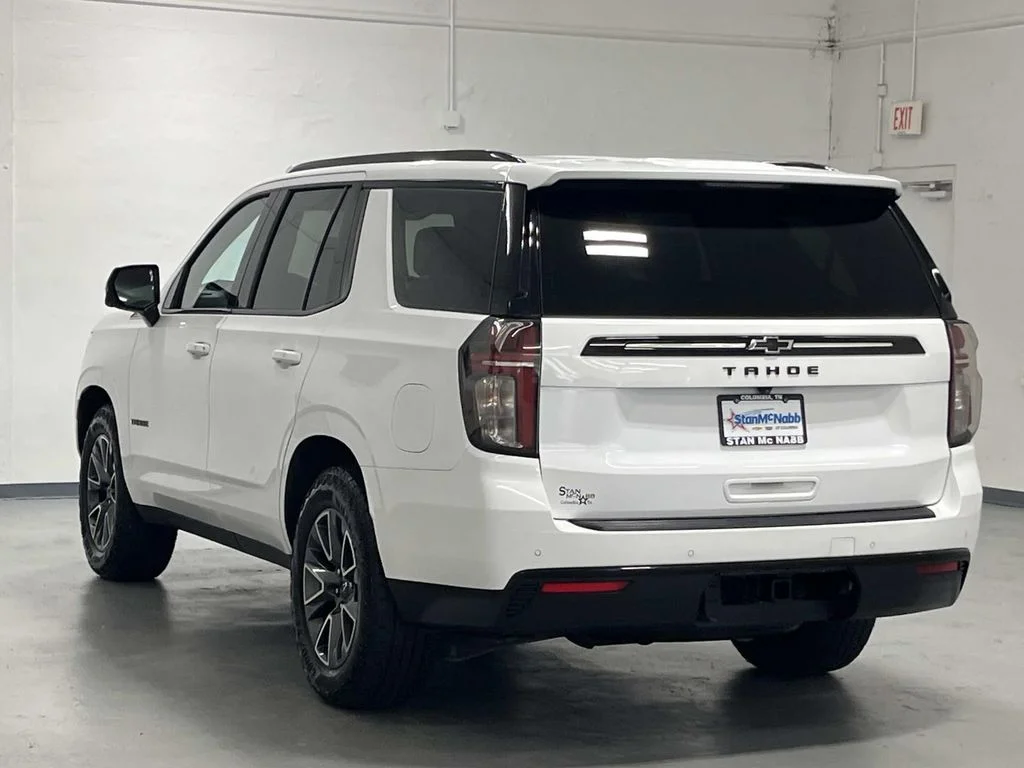 Used 2024 Summit White Chevrolet Z71 image 6
