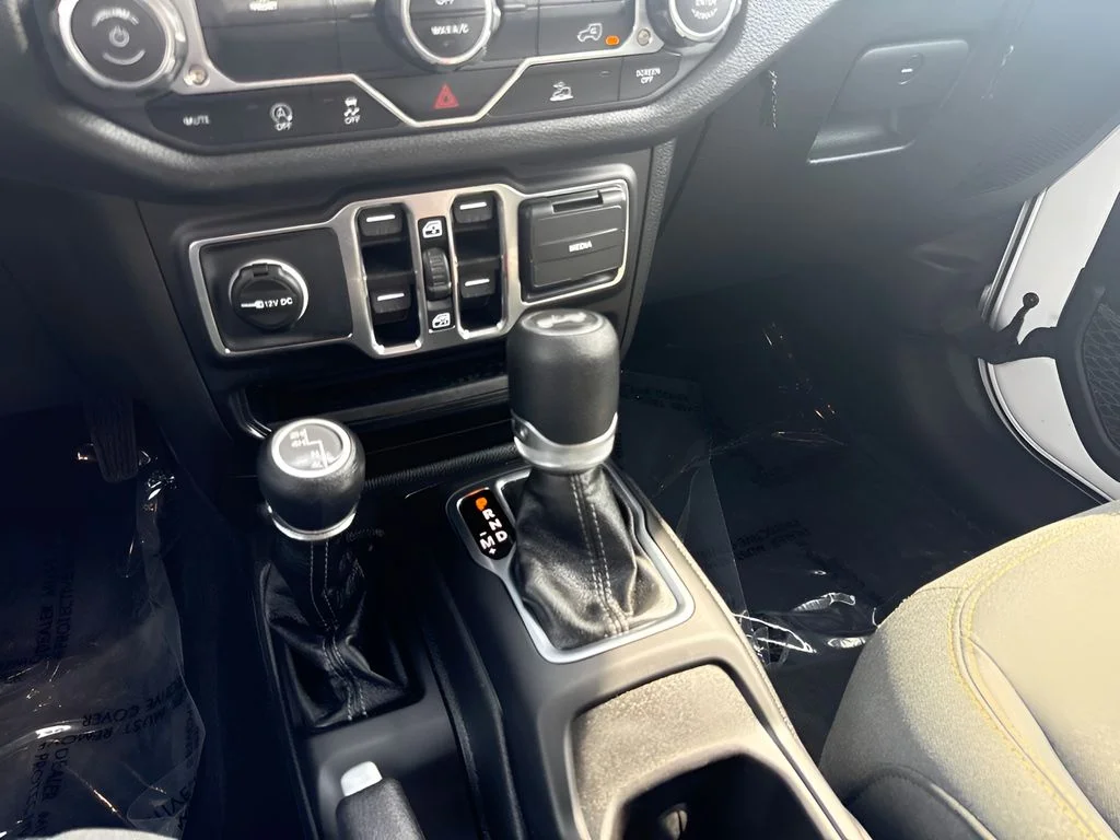 Used 2025 White Jeep Sport image 13
