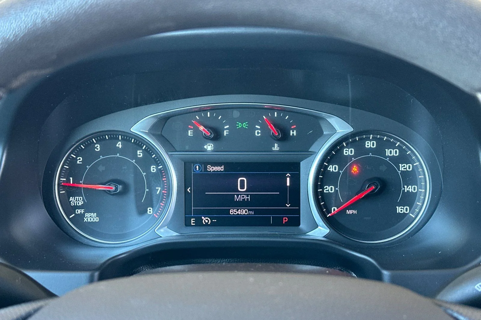 Used 2022 Red GMC SLE image 25