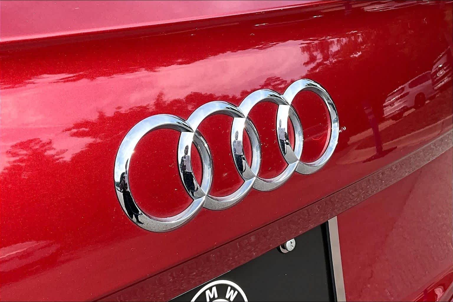 Used 2018 Matador Red Metallic Audi Prestige image 9