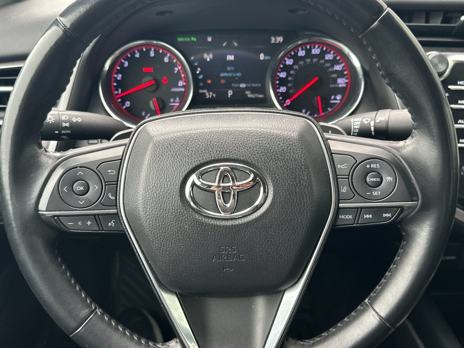 Used 2019 Midnight Black Metallic Toyota XSE image 21