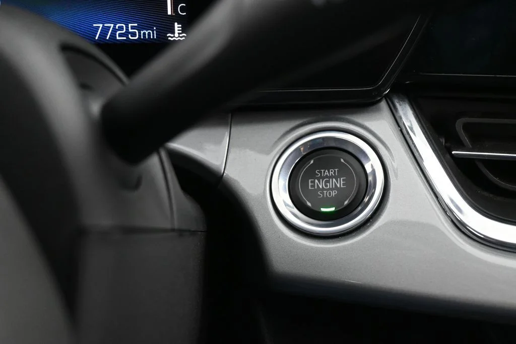 Used 2025 Mosaic Black Metallic Chevrolet LT image 24
