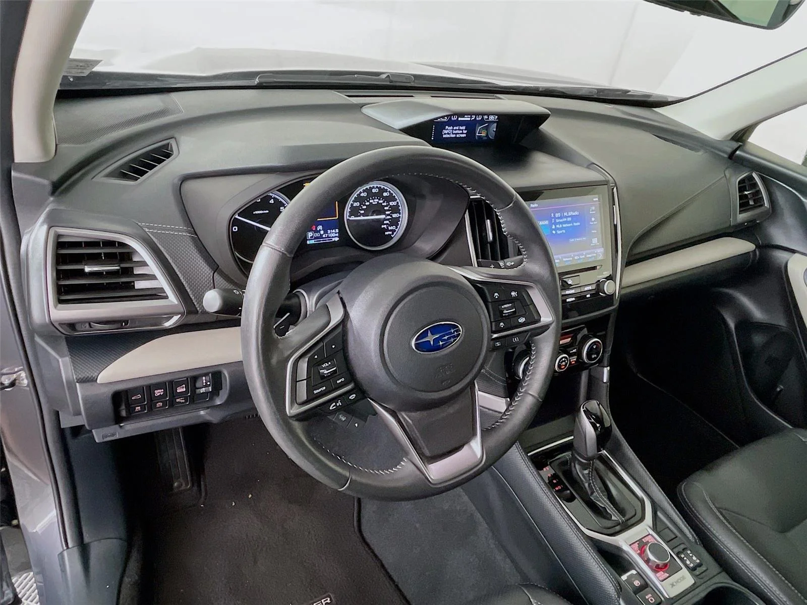 Used 2023 Magnetite Gray Metallic Subaru Limited image 13