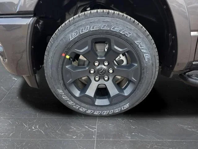 New 2026 Granite Crystal Metallic Clear-Coat Exterior Paint RAM BIG HORN image 43