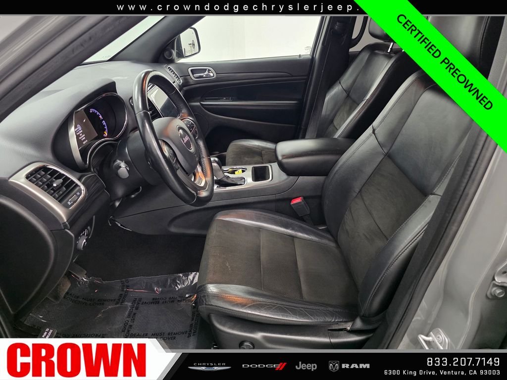 Certified Used 2021 Gray Jeep Laredo X image 19
