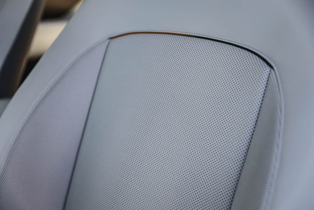 2024 Hyundai IONIQ 6 Limited - Photo 24