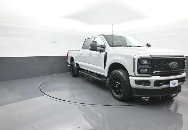 New 2026 Avalanche Ford F-250® XLT image 2