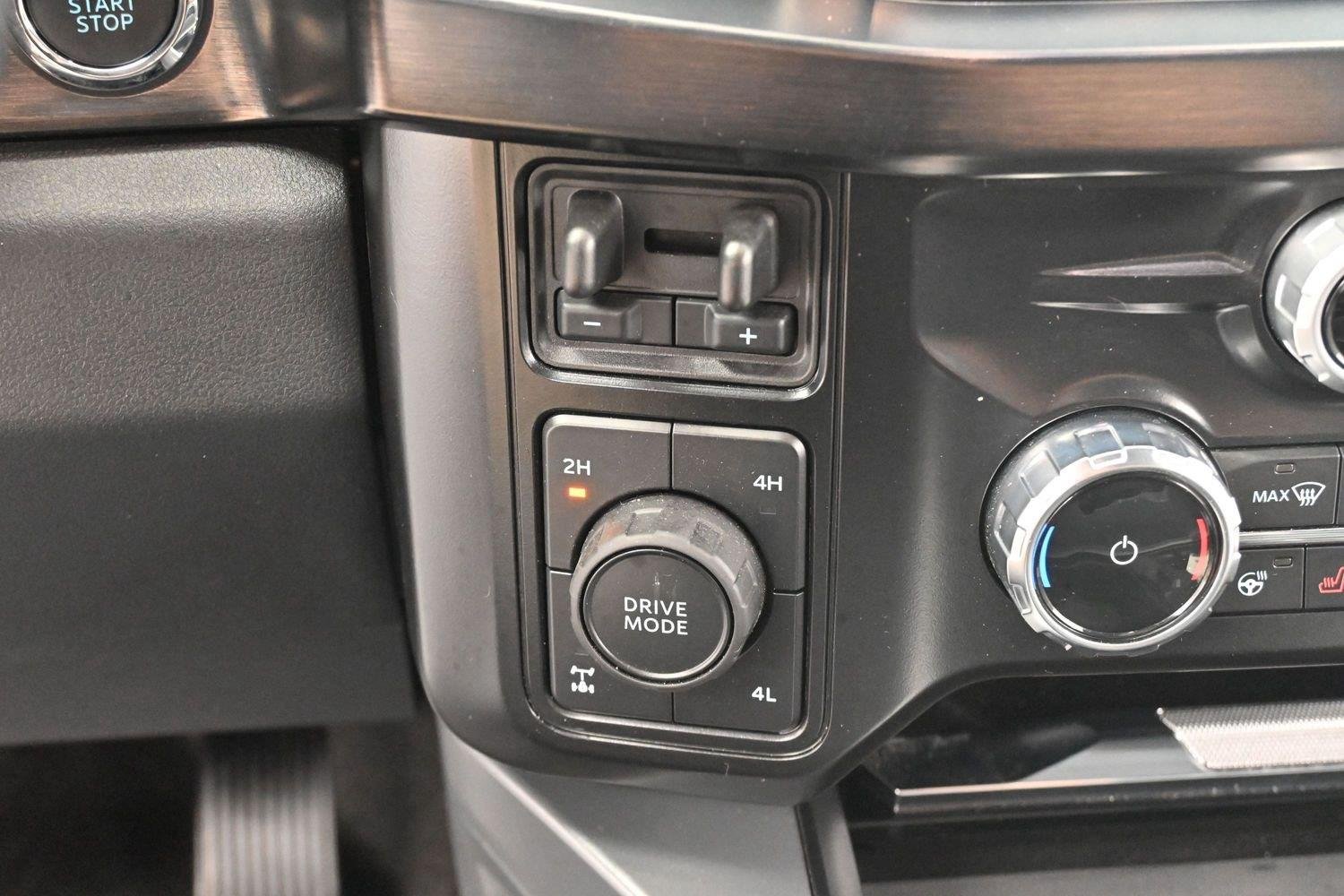 Used 2025 White Ford XL image 22