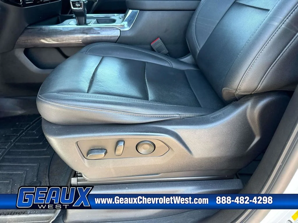 Used 2023 White Chevrolet LTZ image 34