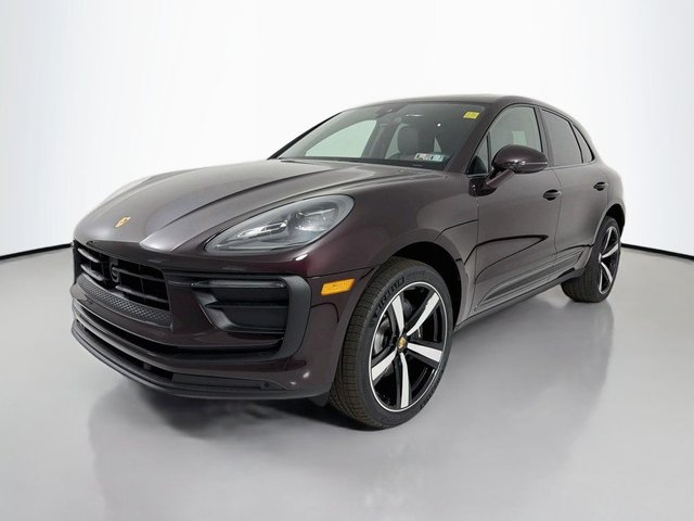 2026 Porsche Macan AWD
