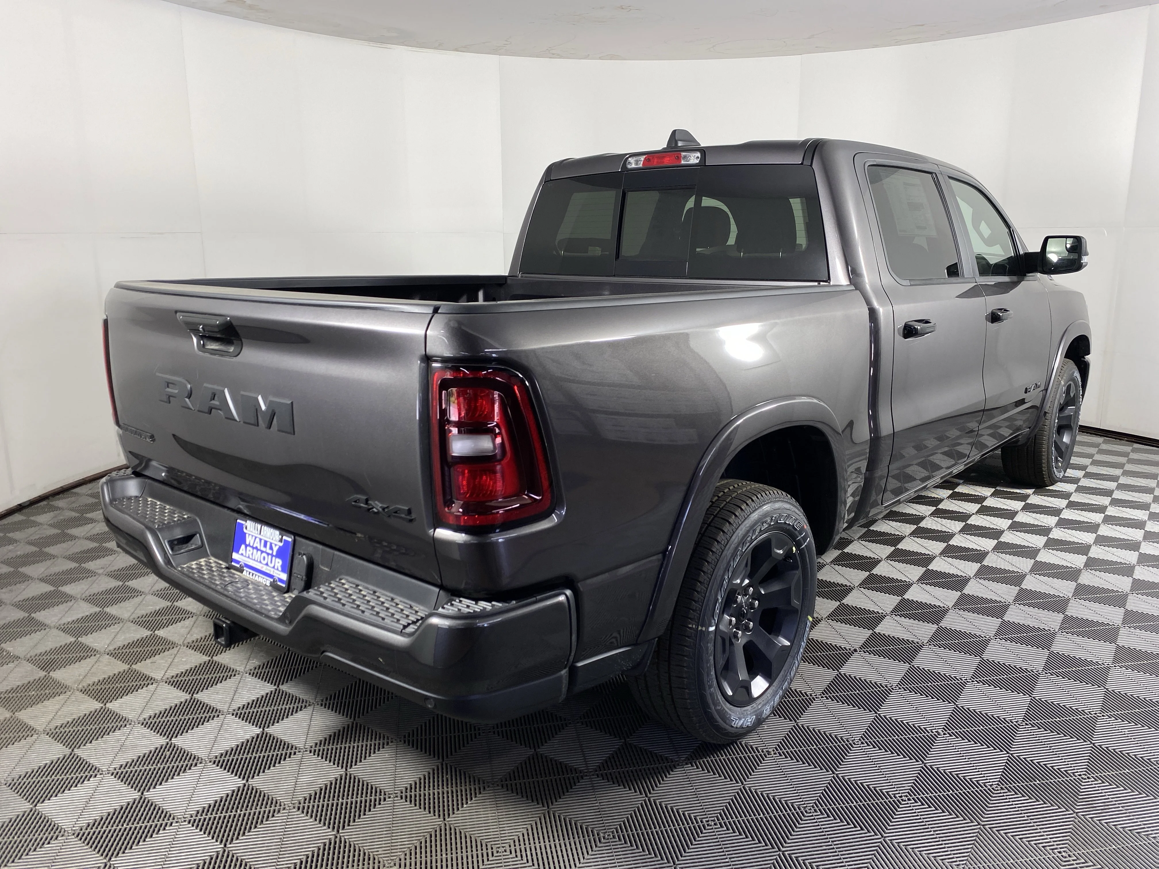 New 2026 Granite Crystal Metallic Clear-Coat Exterior Paint RAM Big Horn/Lone Star image 7