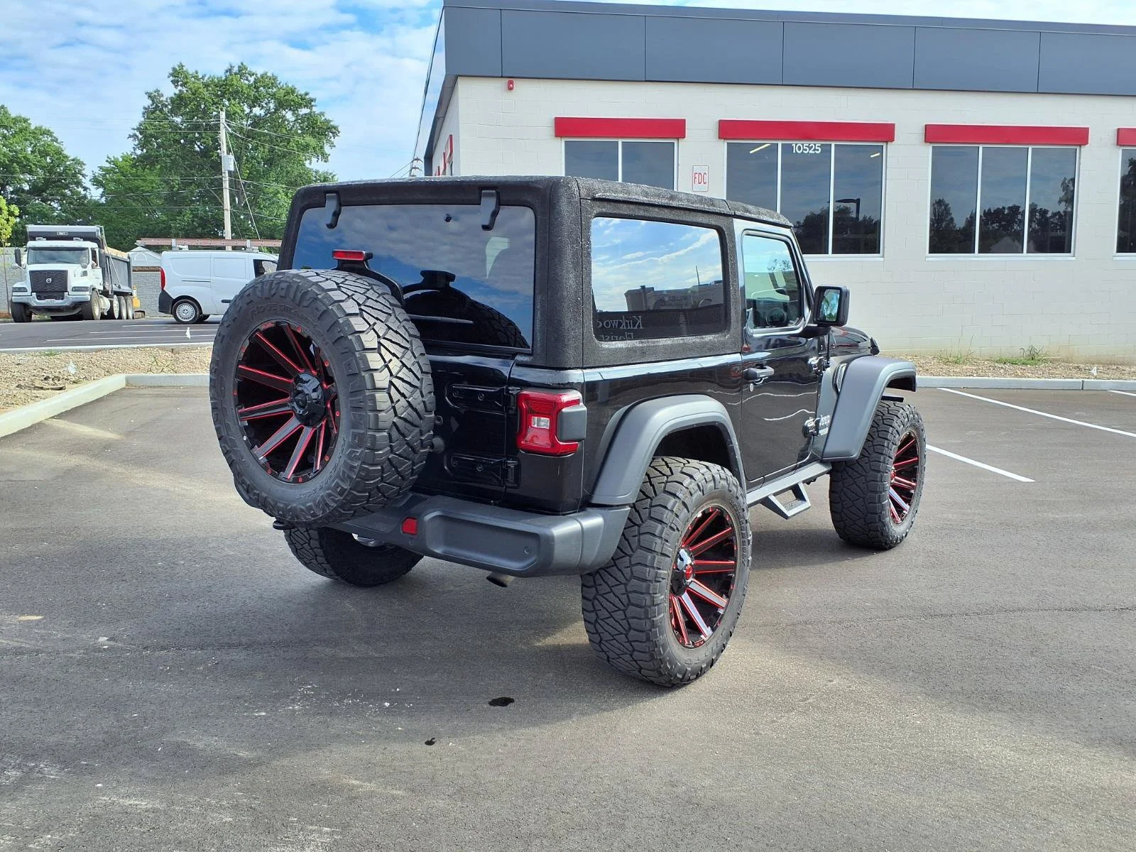Used 2021 Black Clearcoat Jeep Sport S image 4