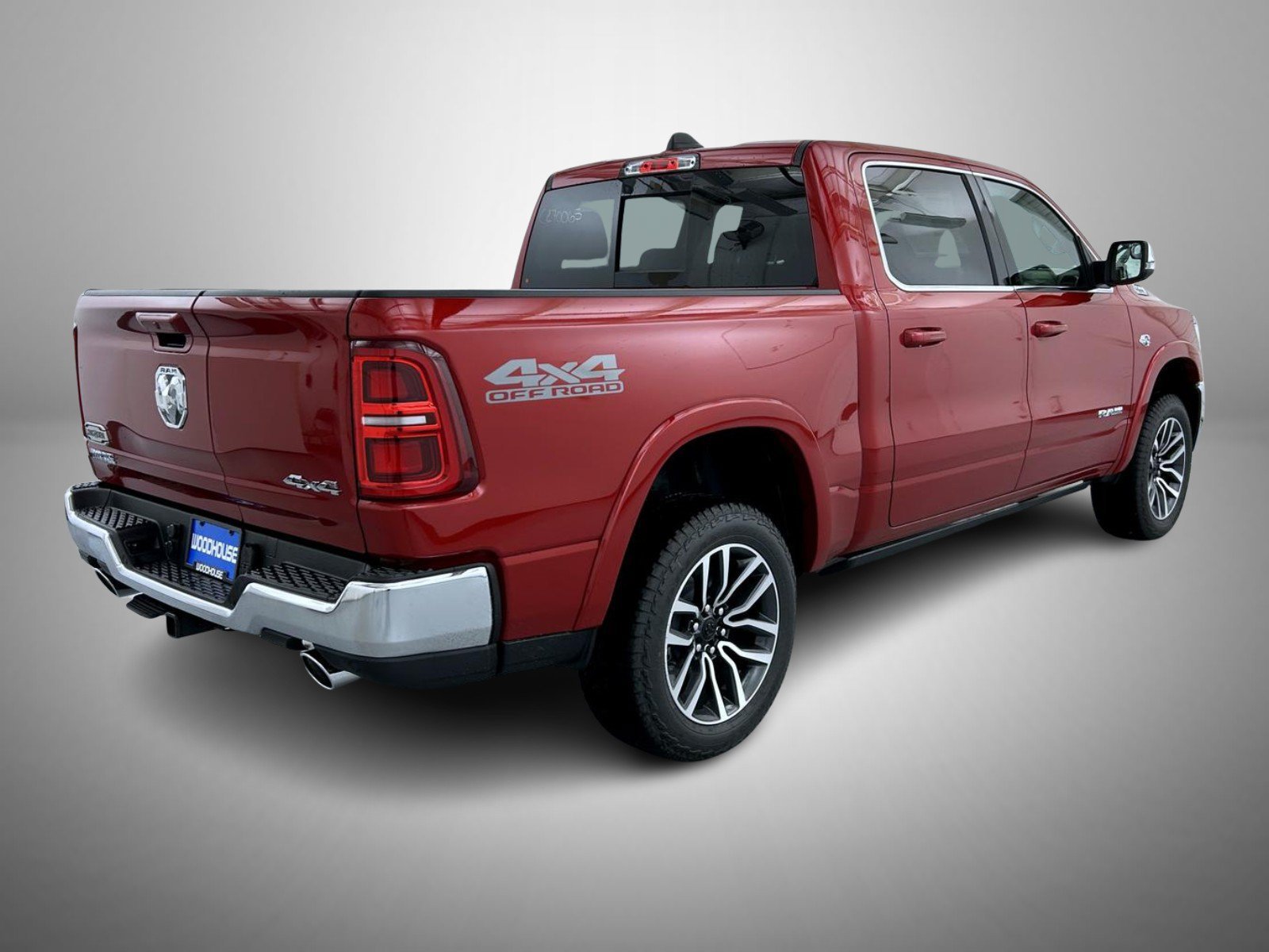 New 2027 Molten Red Pearl-Coat Exterior Paint RAM Limited image 5